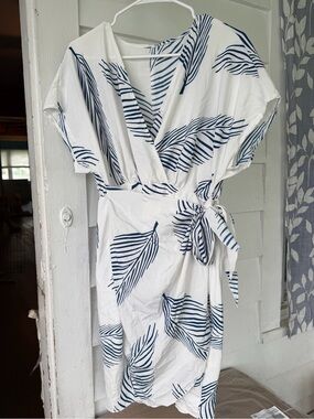 EMERY ROSE Plus Tropical Print Batwing Sleeve Knot Side Wrap Dress, Summer